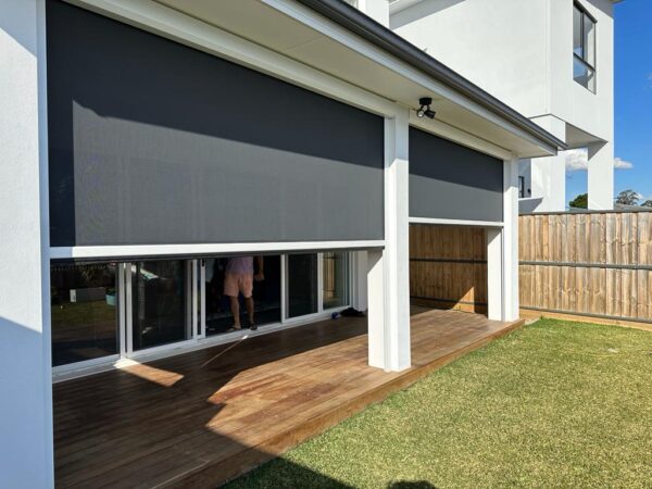 Fully Motorised outdoor blinds - Image 5