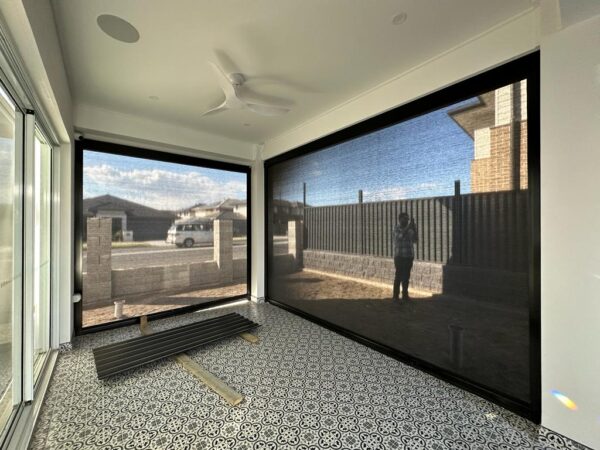 Fully Motorised outdoor blinds - Image 4